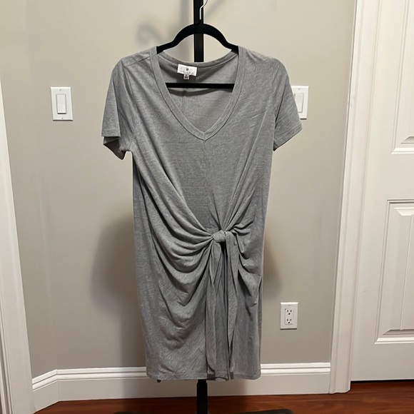 Socialite T-shirt dress - Picture 1 of 3
